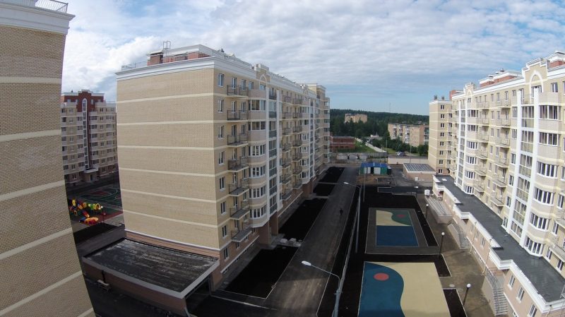 Обложка: ЖК Ракитня
